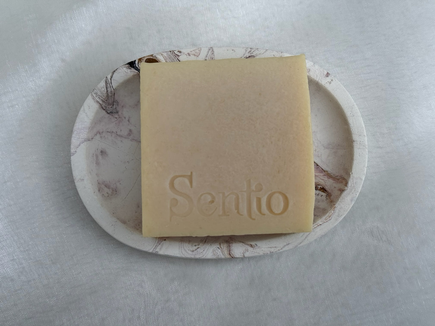 Frosted fir & fig milk soap