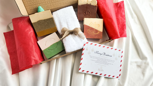 Christmas soap and towel gift set
